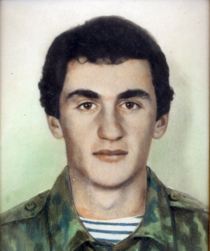 Хашба Артур Дмитриевич(1974-16.09.1993)