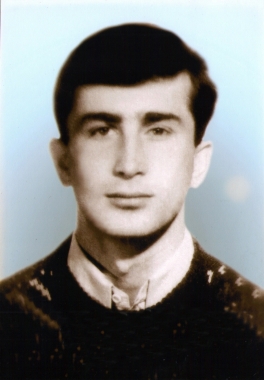 Эзугбая Алмасхан Наполеонович(1971-22.07.1993)